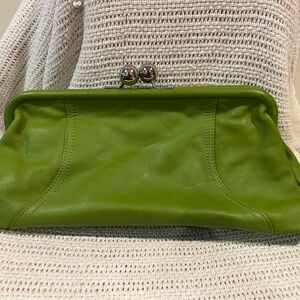 Green purse